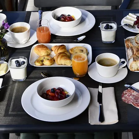Maison De Couette-café *